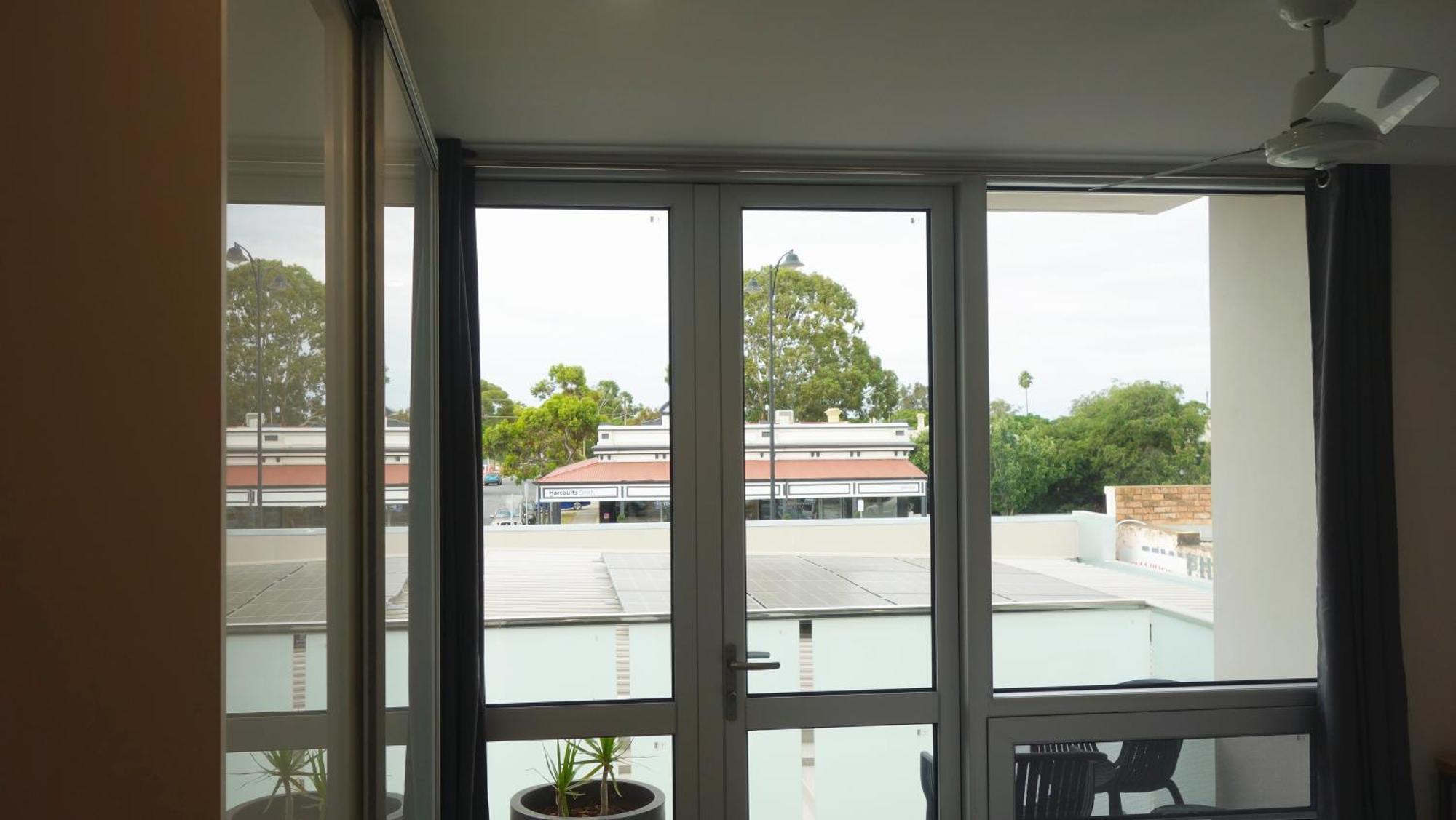 Semaphore Splash Apartments Port Adelaide Exterior foto
